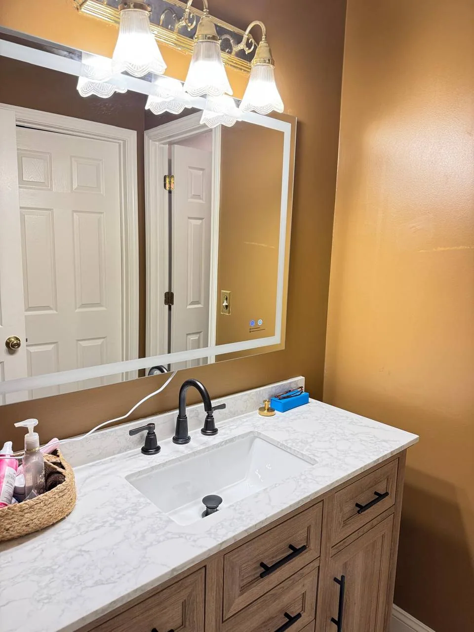 Sparkling clean bathroom vanity in an Abington, MA home